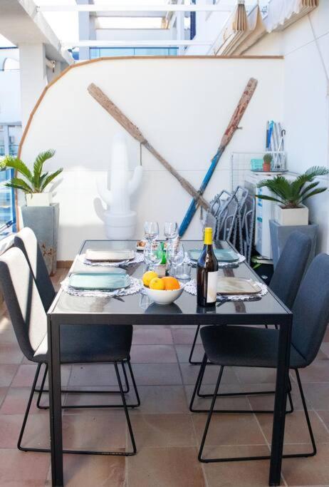 Coqueto Apartamento Con Vistas Al Mar Denia Ngoại thất bức ảnh