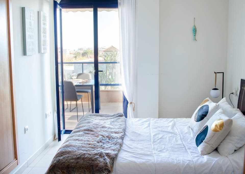 Coqueto Apartamento Con Vistas Al Mar Denia Ngoại thất bức ảnh